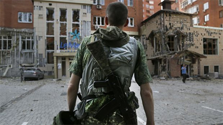 La fuerzas ucranianas bombardean el centro de Donetsk